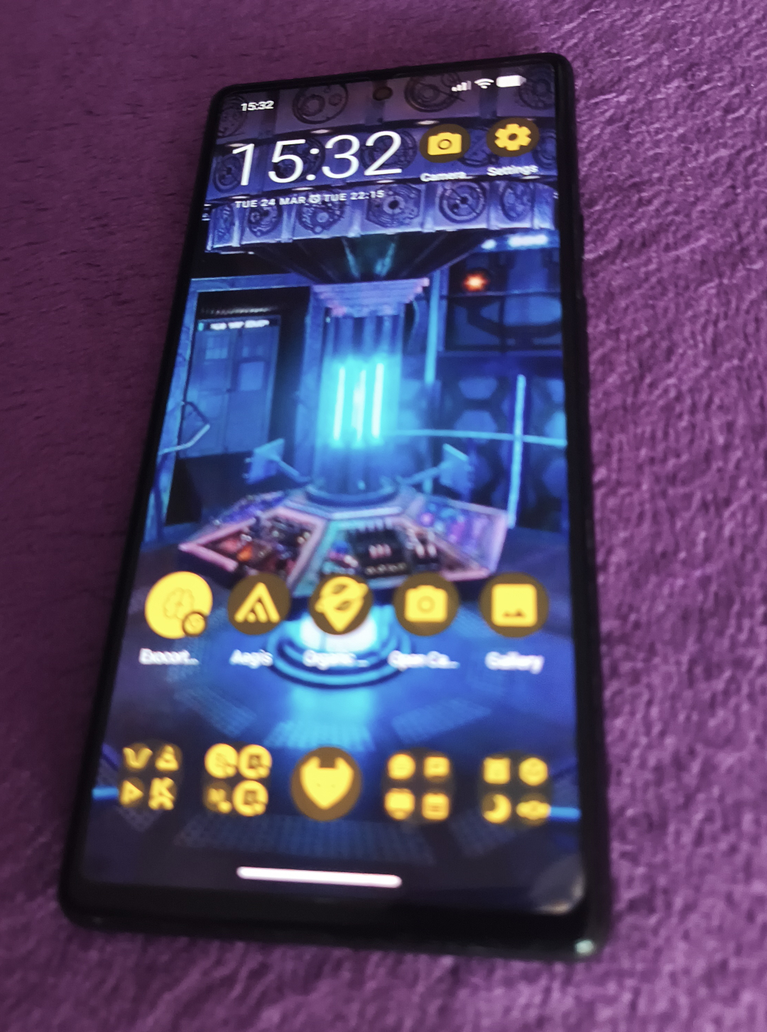 The homescreen on my phone, with the big widget of calendar hidden